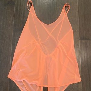 Lululemon tank